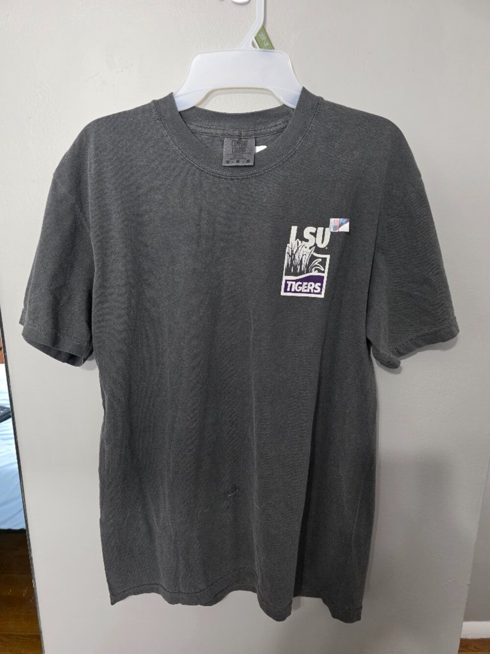 LSU Tigers College T-shirt Mens Medium